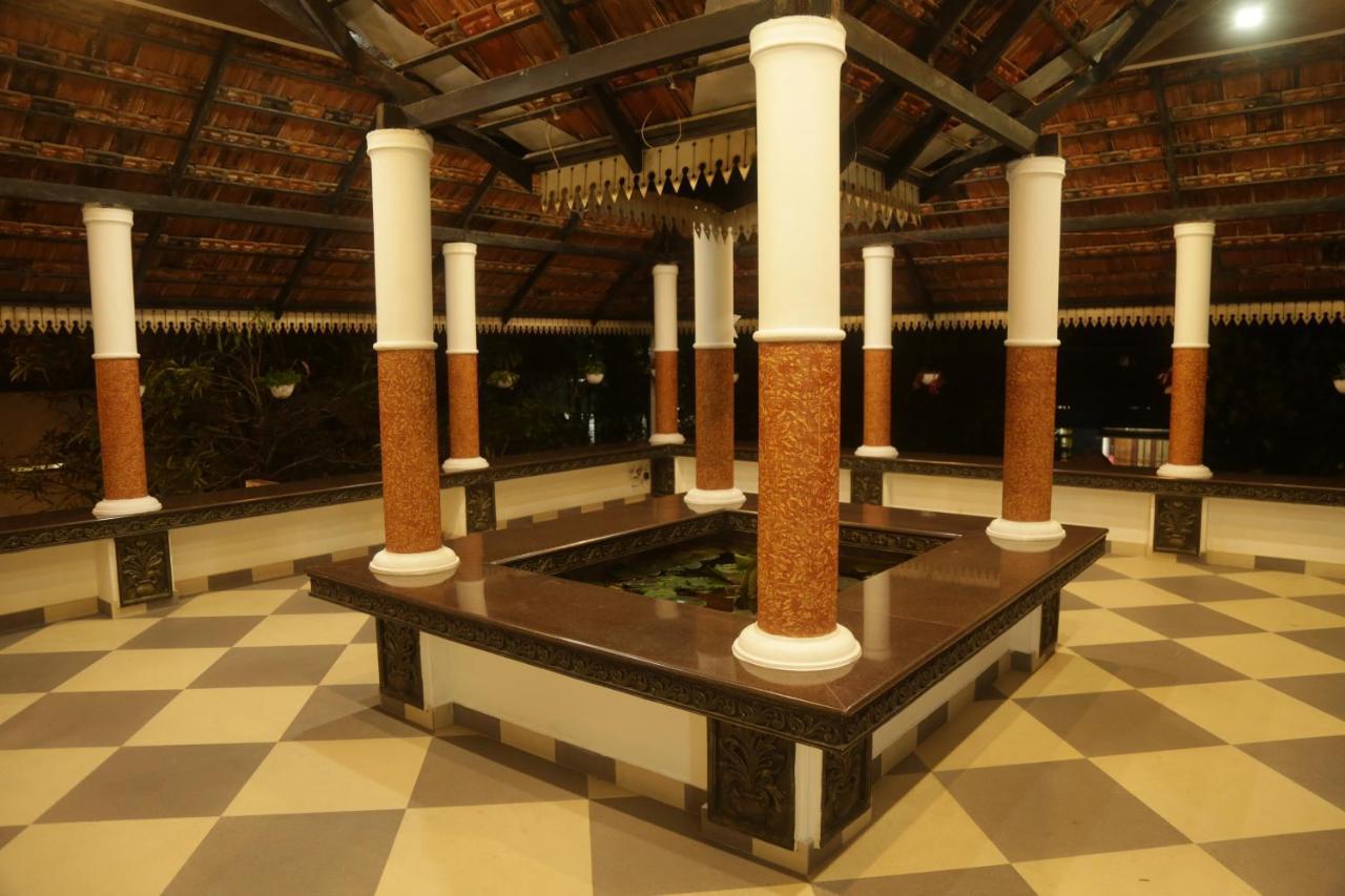 Mi Casa Tu Casa Homestay Kochi Kültér fotó