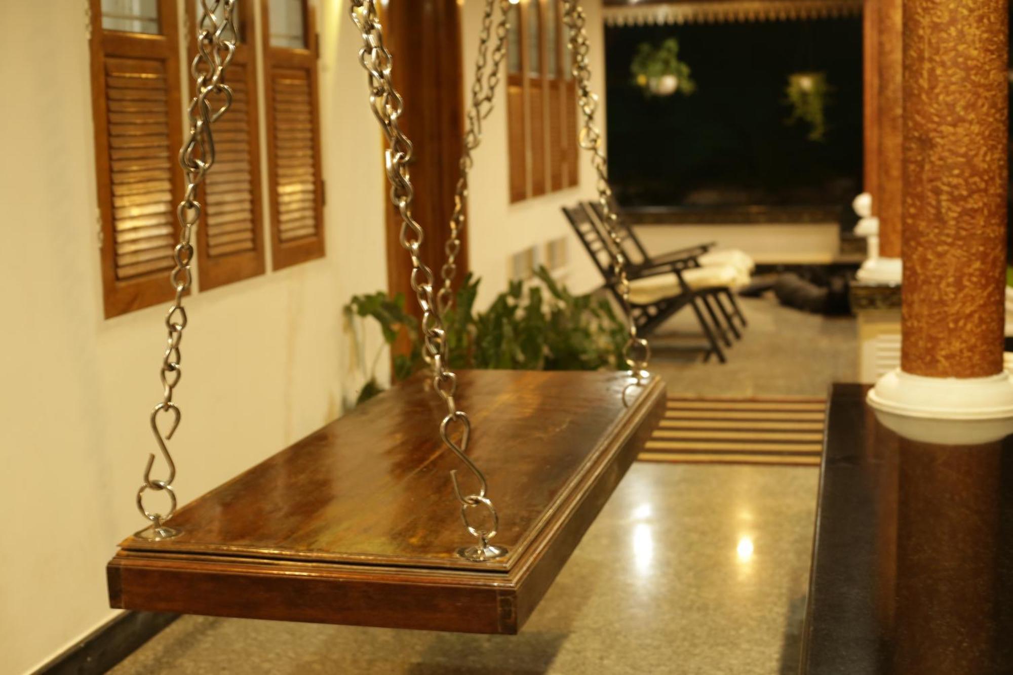 Mi Casa Tu Casa Homestay Kochi Kültér fotó